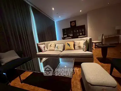 Luxurious living room with elegant decor and cozy seating area.