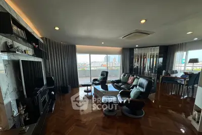 Screenshot 2567-08-28 at 14.54.44.jpg