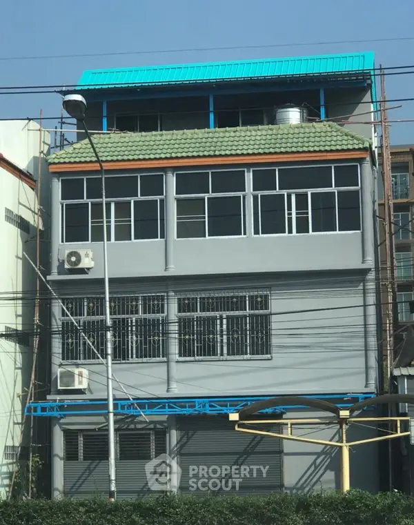 image_rental-10282462