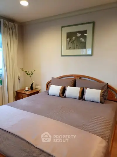  2 Bedrooms Condo at Lumpini Suite สุขุมวิท 41-2