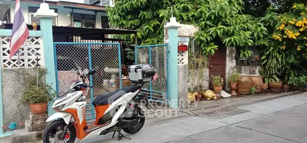 image_rental-27805271