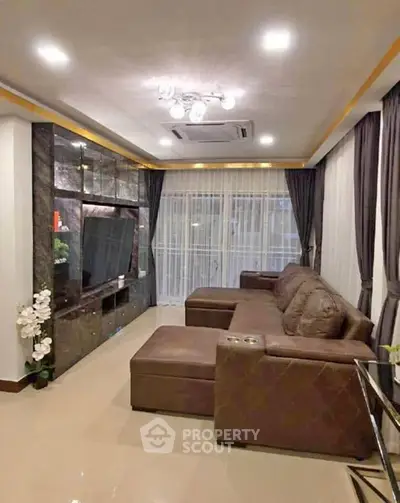 image_rental-28262900