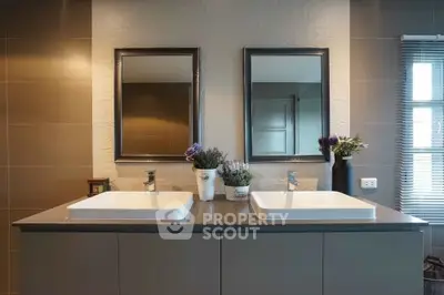  4 Bedrooms Condo at Adamas Phahonyotin Condominium-2