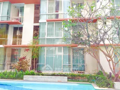  1 Bedroom Condo at The Iris-2