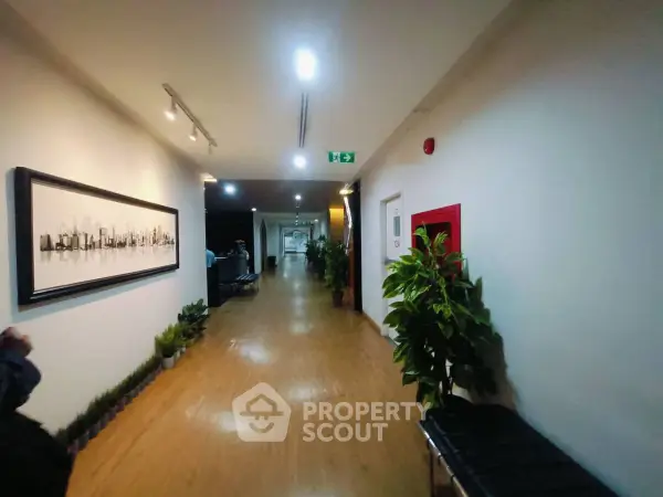 image_rental-25948979