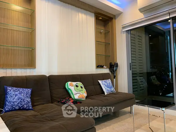 image_rental-5161333