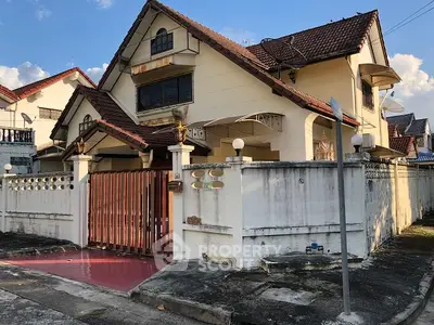 image_rental-8338143