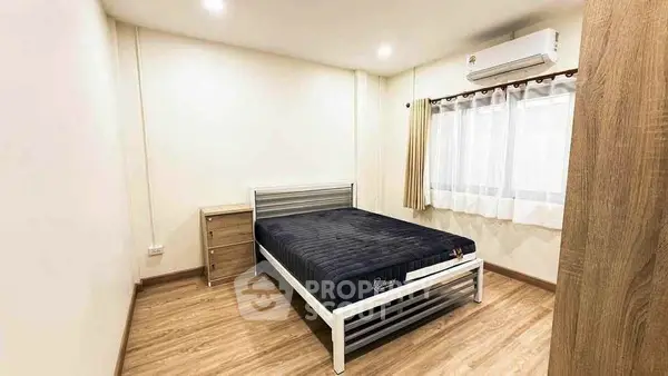 image_rental-28983228