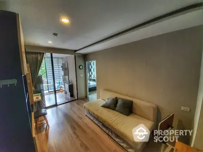  1 Bedroom Condo at The Unique 19-5