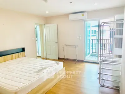  1 Bedroom Condo at Regent Home บางซ่อน-5