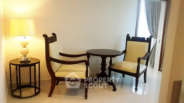 Fully Furnished 2 Bedrooms Apartment at ยูอาร์ เพลส-4