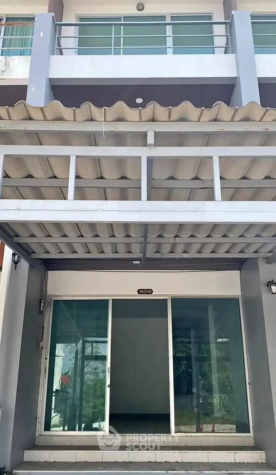 image_rental-29944031