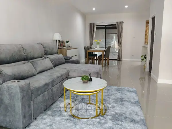 image_rental-26795669