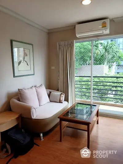  2 Bedrooms Condo at Lumpini Suite สุขุมวิท 41-4