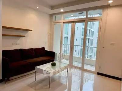 image_rental-28385670