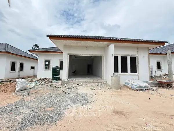 image_rental-27080412