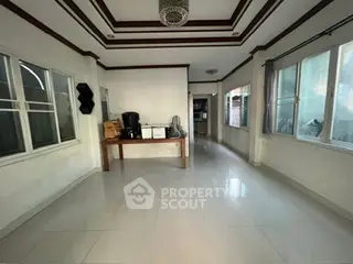 image_rental-12007021