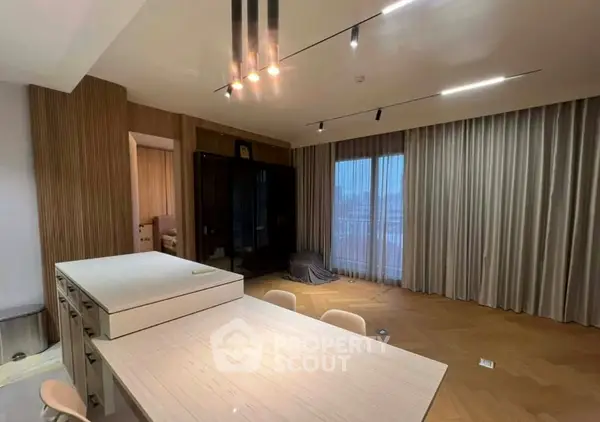 image_rental-30302654