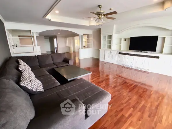 image_rental-10660994