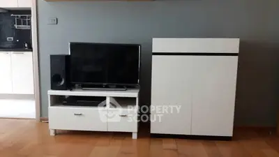  1 Bedroom Condo at Fuse Sathorn Taksin-2