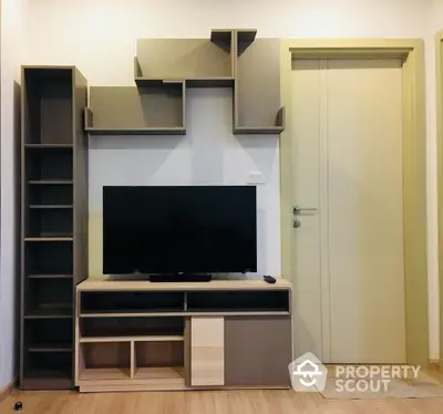  1 Bedroom Condo at The Base Rama 9 Ramkhamhaeng-5