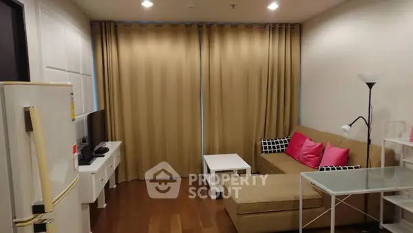 image_rental-4664893