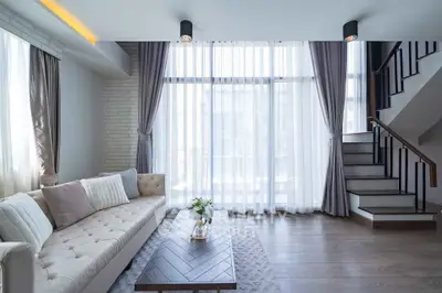 image_rental-26748797