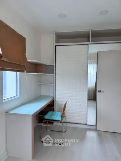 image_rental-18650741
