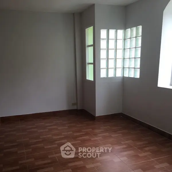 image_rental-6481273