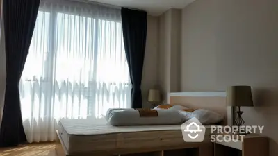  1 Bedroom Condo at Life Sukhumvit-2