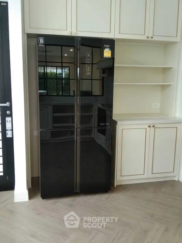 image_rental-14562158