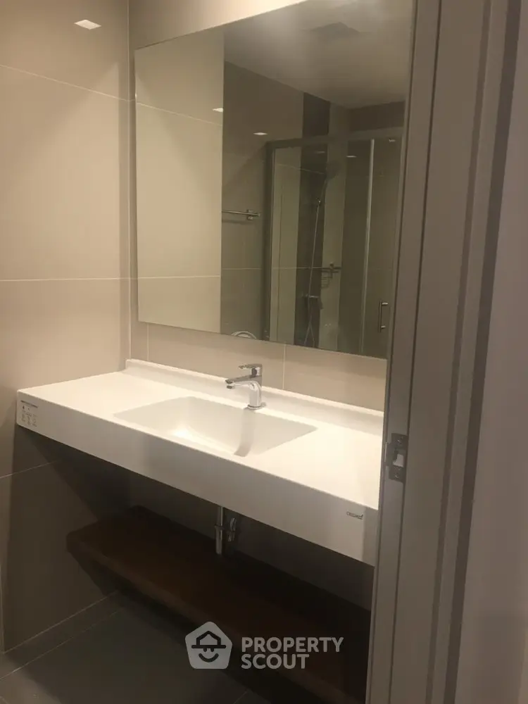  1 Bedroom Condo at Ideo Phahoi Chatuchak-1