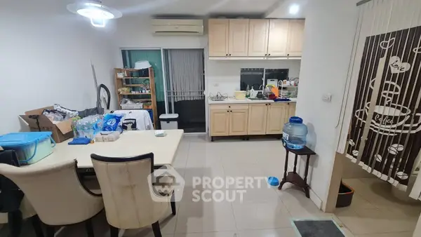 image_rental-12985682