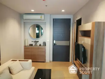  1 Bedroom Condo at Rhythm Sathorn-2