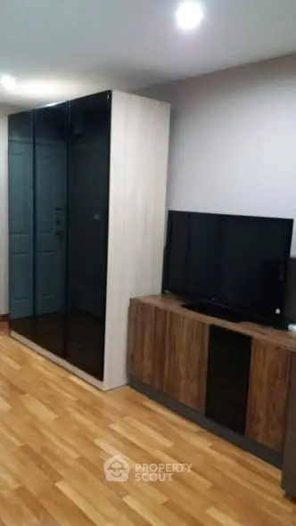 image_rental-28503364