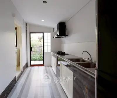 Screenshot 2026-04-18 033152.png