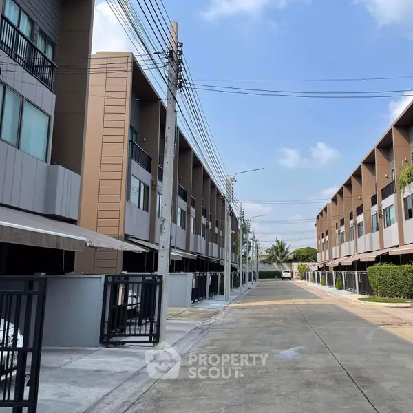 image_rental-8482758