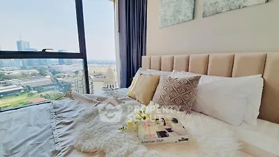 Fully Furnished 2 Bedrooms Condo at The Lumpini 24-5