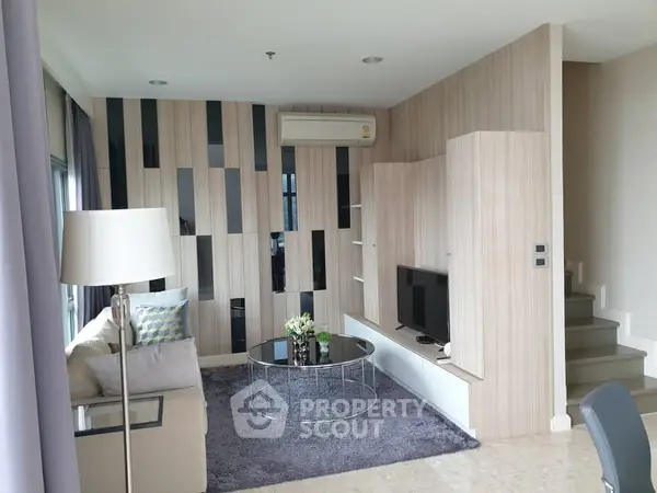 image_rental-5951180