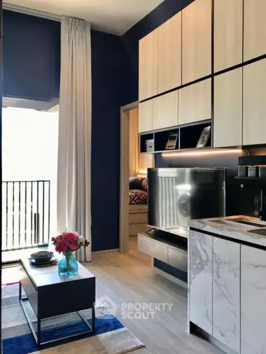 Fully Furnished 1 Bedroom Condo at The Line Sukhumvit 101 Livingroom