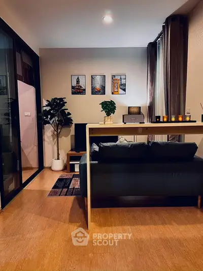 Stylish modern living room with cozy seating and elegant decor