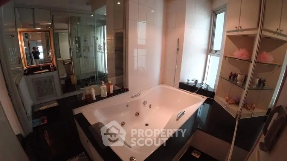  1 Bedroom Condo -1
