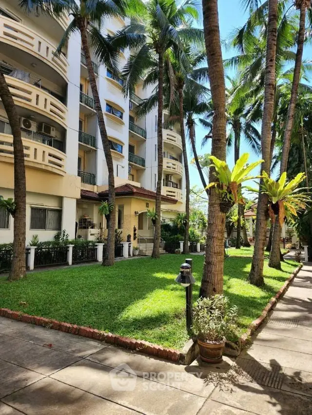Green Point Prachachuen