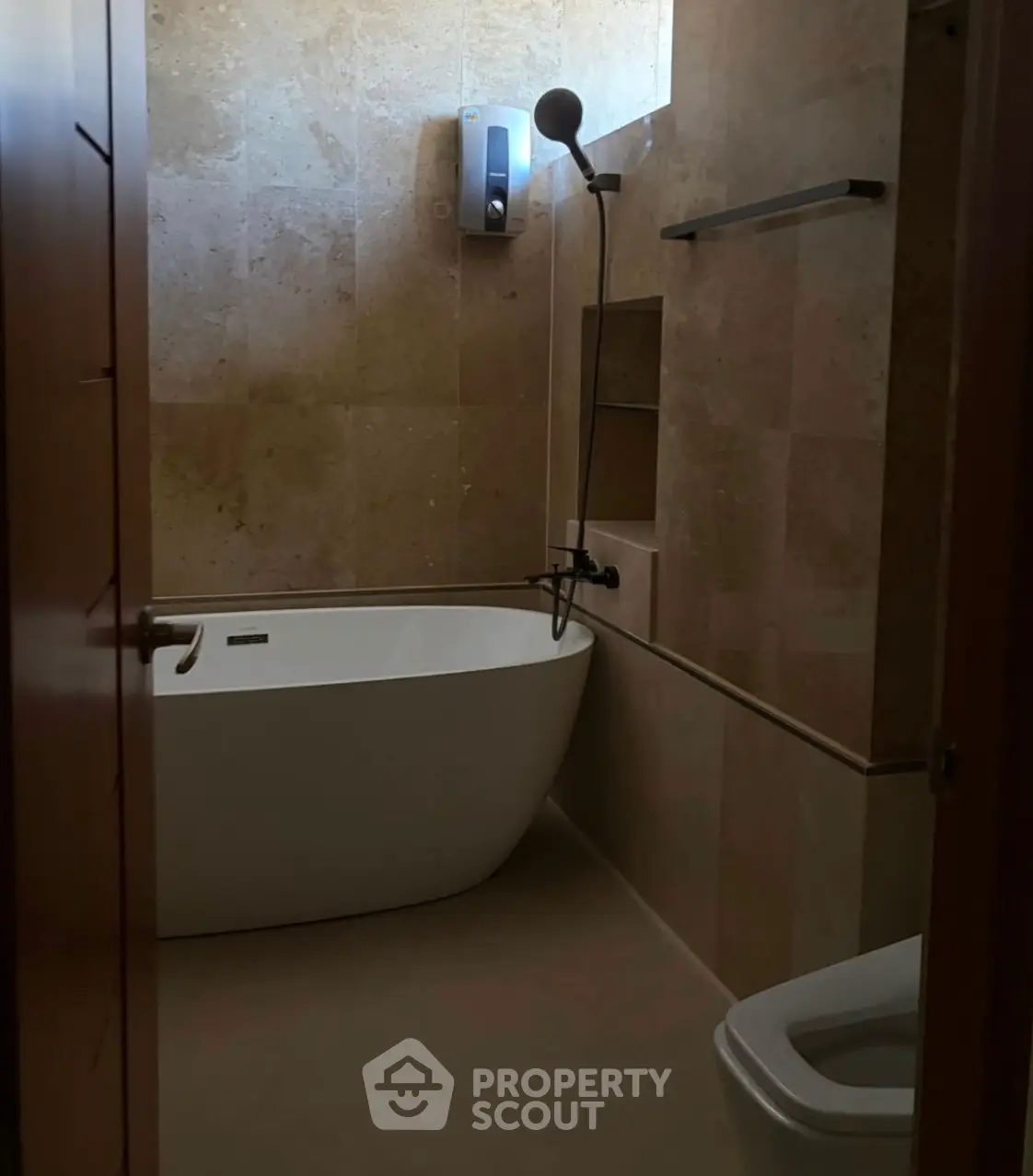 Screenshot 2569-01-28 at 14.40.43.jpg