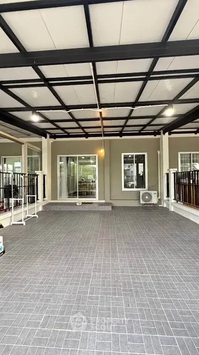 image_rental-29359185