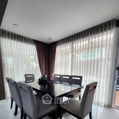 Screenshot 2568-12-03 at 15.49.27.jpg