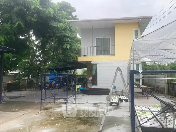 image_rental-13687067