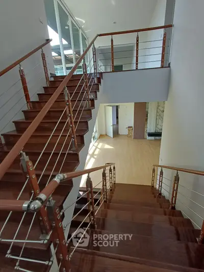 image_rental-28167480