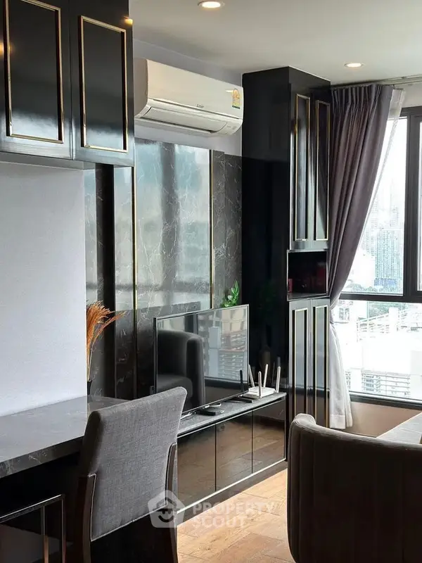 image_rental-30697168