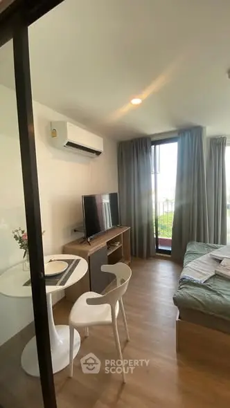 image_rental-27813363